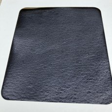 画像4: 【受注製作】2025年12月納品予定　ヒグマレザー使用 ラウンドファスナー長財布　漆黒ブラック (4)
