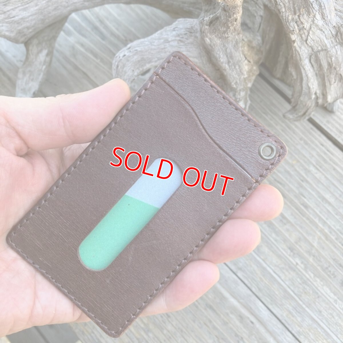 画像4: 【ツキノワグマレザー】するっとした手触りのツキノワグマ革バージョン★パスケース / カード入れ　ブラウン (4)