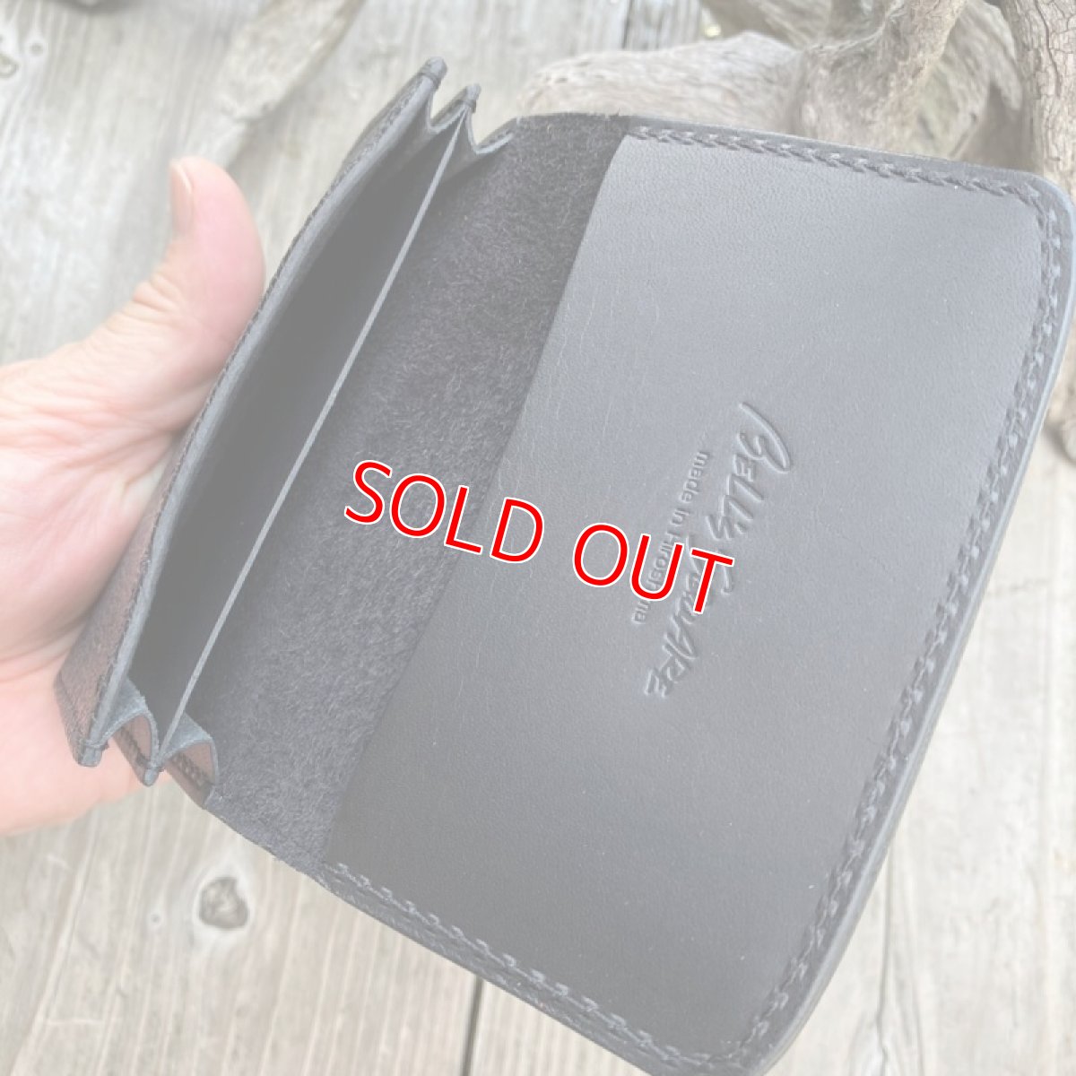 画像4: 【森の鼓動☆ヒグマ革】落ちない名刺入れ！柔らかく馴染む大人のための職人仕上げ (4)