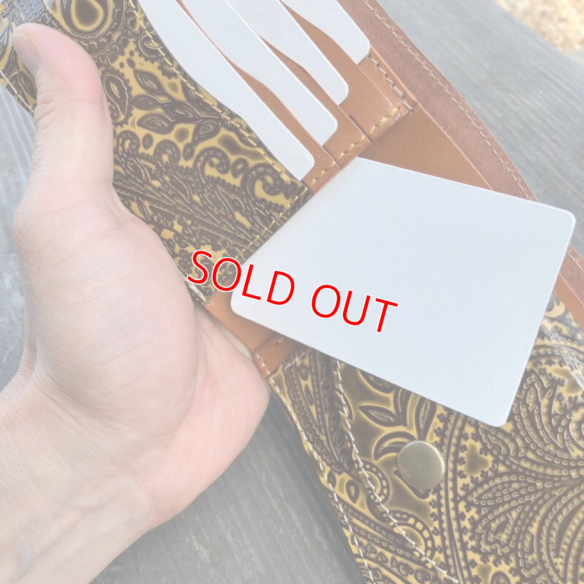 画像8: 【アウトレット】ペイズリー型押し☆Rタイプ牛革二つ折り財布！ (8)