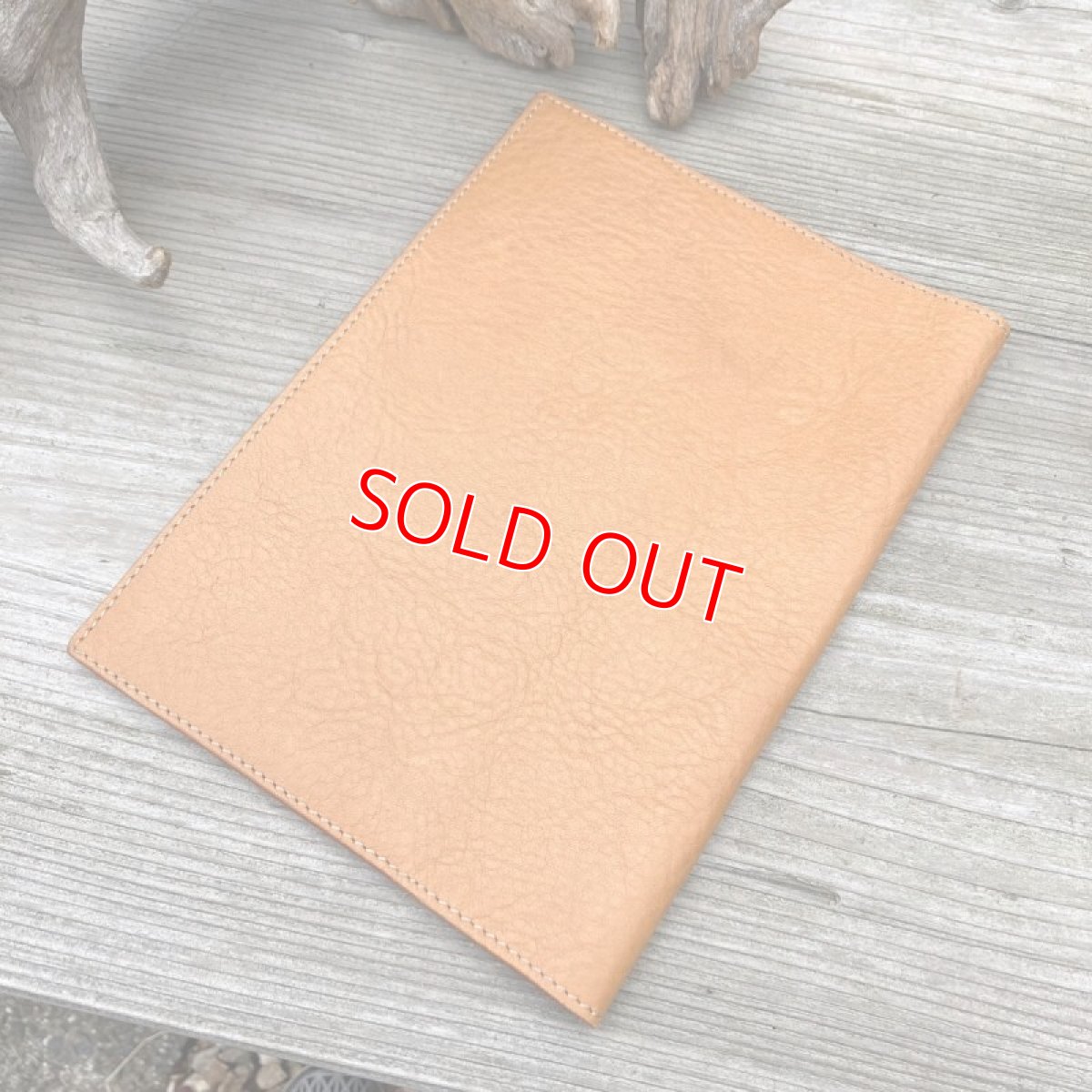 画像2: 【アウトレット】A5サイズ牛革手帳カバー　シュリンクレザーキャメル (2)