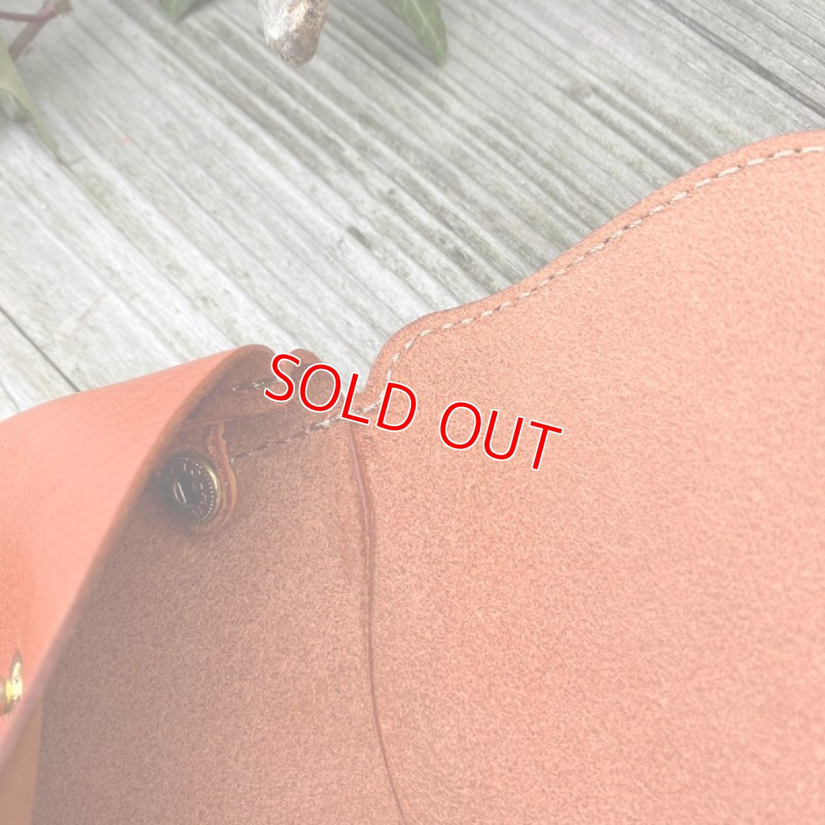 画像19: 【アウトレット】お財布ポシェット小銭入れ部分が取り外し可能です　オレンジ (19)