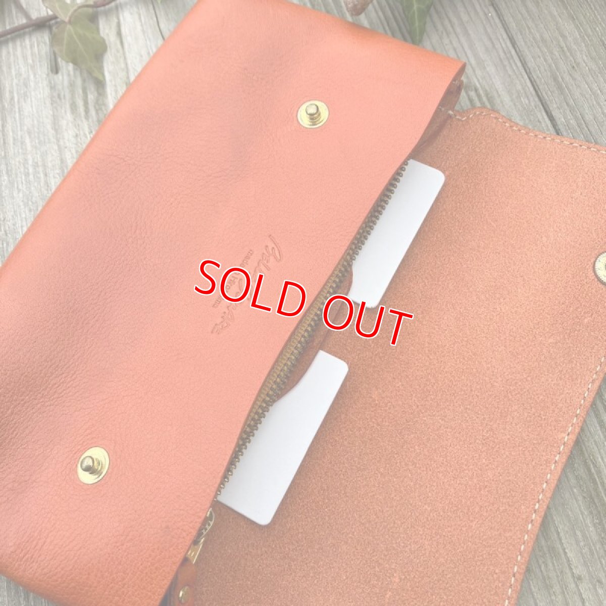 画像12: 【アウトレット】お財布ポシェット小銭入れ部分が取り外し可能です　オレンジ (12)