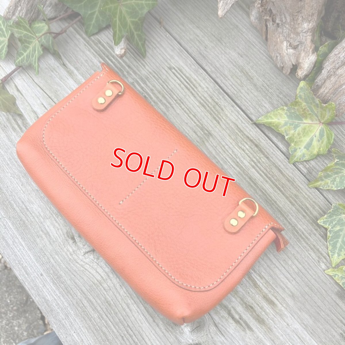 画像13: 【アウトレット】お財布ポシェット小銭入れ部分が取り外し可能です　オレンジ (13)