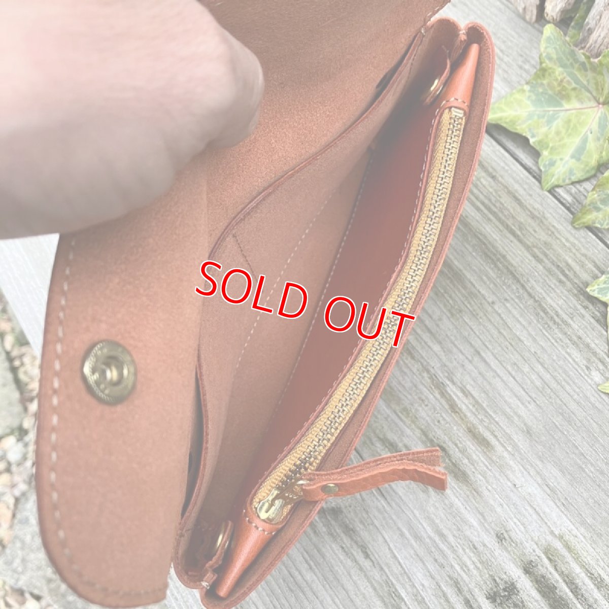 画像9: 【アウトレット】お財布ポシェット小銭入れ部分が取り外し可能です　オレンジ (9)