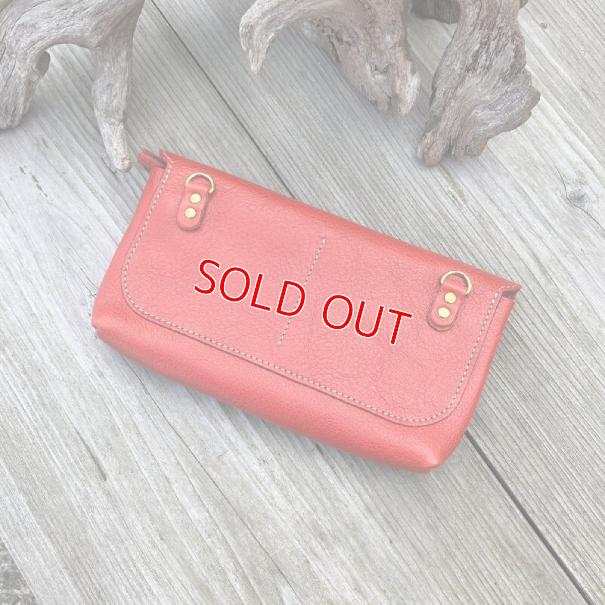 画像2: 【アウトレット】お財布ポシェット小銭入れ部分が取り外し可能です　レッド (2)