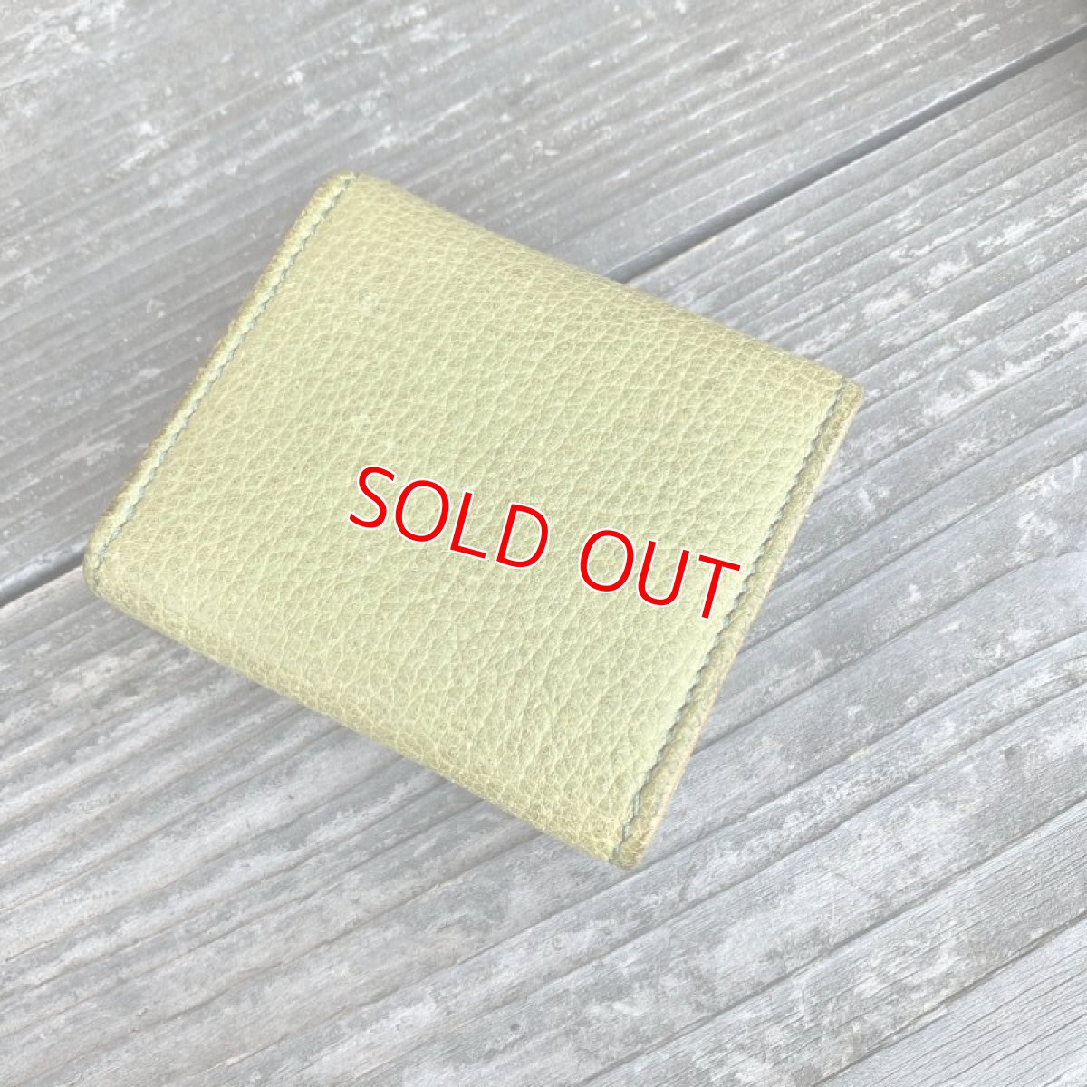 画像2: 【アウトレット】鹿革ボックスコインケース（ピスタチオグリーン） (2)