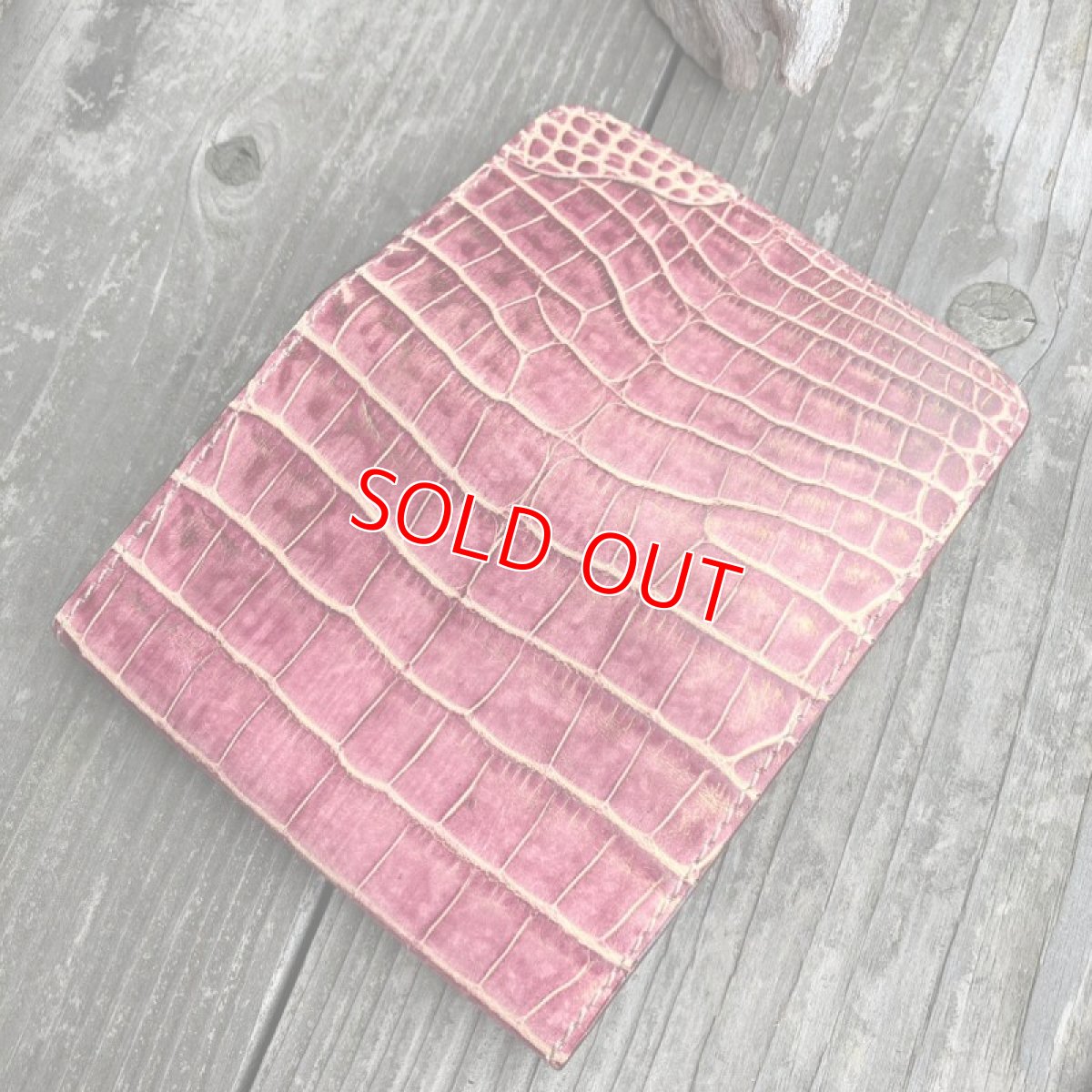 画像6: 【アウトレット】クロコ型押し牛革　名刺を落とさない・名刺入れ / カード入れ (6)