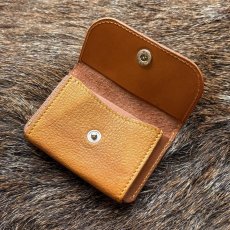 画像2: 【アウトレット30％OFF】広島ジビエレザー（鹿革）超コンパクトミニ財布｜長期在庫品　キャメル (2)