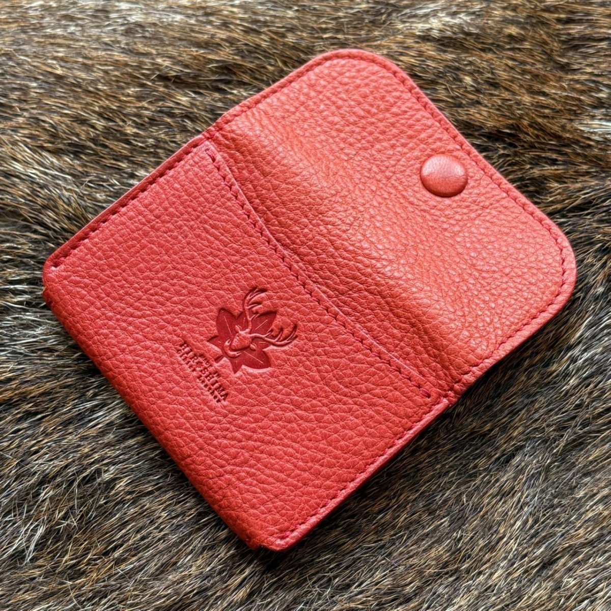 画像2: 【アウトレット30％OFF】広島ジビエレザー（鹿革）超コンパクトミニ財布｜長期在庫品　レッド (2)