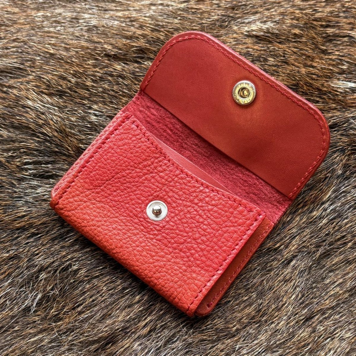 画像3: 【アウトレット30％OFF】広島ジビエレザー（鹿革）超コンパクトミニ財布｜長期在庫品　レッド (3)