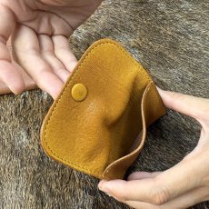 画像5: 【アウトレット30％OFF】広島ジビエレザー（鹿革）超コンパクトミニ財布｜長期在庫品　キャメル (5)