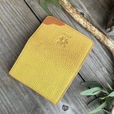 画像3: 【18周年感謝・アウトレット最大３０％OFF】本革名刺入れ（イエロー＆キャメル） (3)