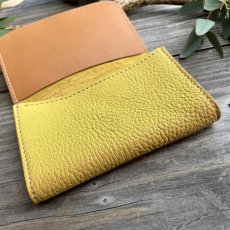 画像6: 【18周年感謝・アウトレット最大３０％OFF】本革名刺入れ（イエロー＆キャメル） (6)