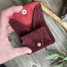 画像4: 【アウトレット最大30%OFF】象革（エレファント）本革コインケース 現品1点限り｜希少ワインレッド (4)