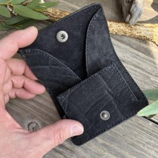 画像3: 【アウトレット最大30%OFF】象革（エレファント）本革コインケース 現品1点限り｜BLACK (3)