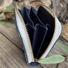 画像5: 【18周年感謝・幻のプロトタイプ特別放出】岩手県産 鹿革（ブルー）ラウンドファスナーミニウォレット (5)