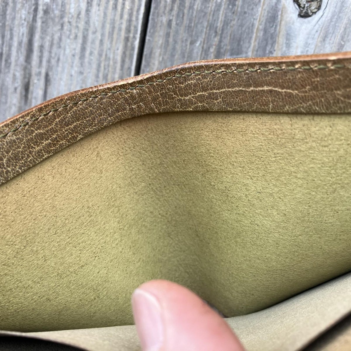 画像6: 【アウトレット最大30%OFF】ジビエ鹿革（ハードタイプ） スタンダード折財布 (6)