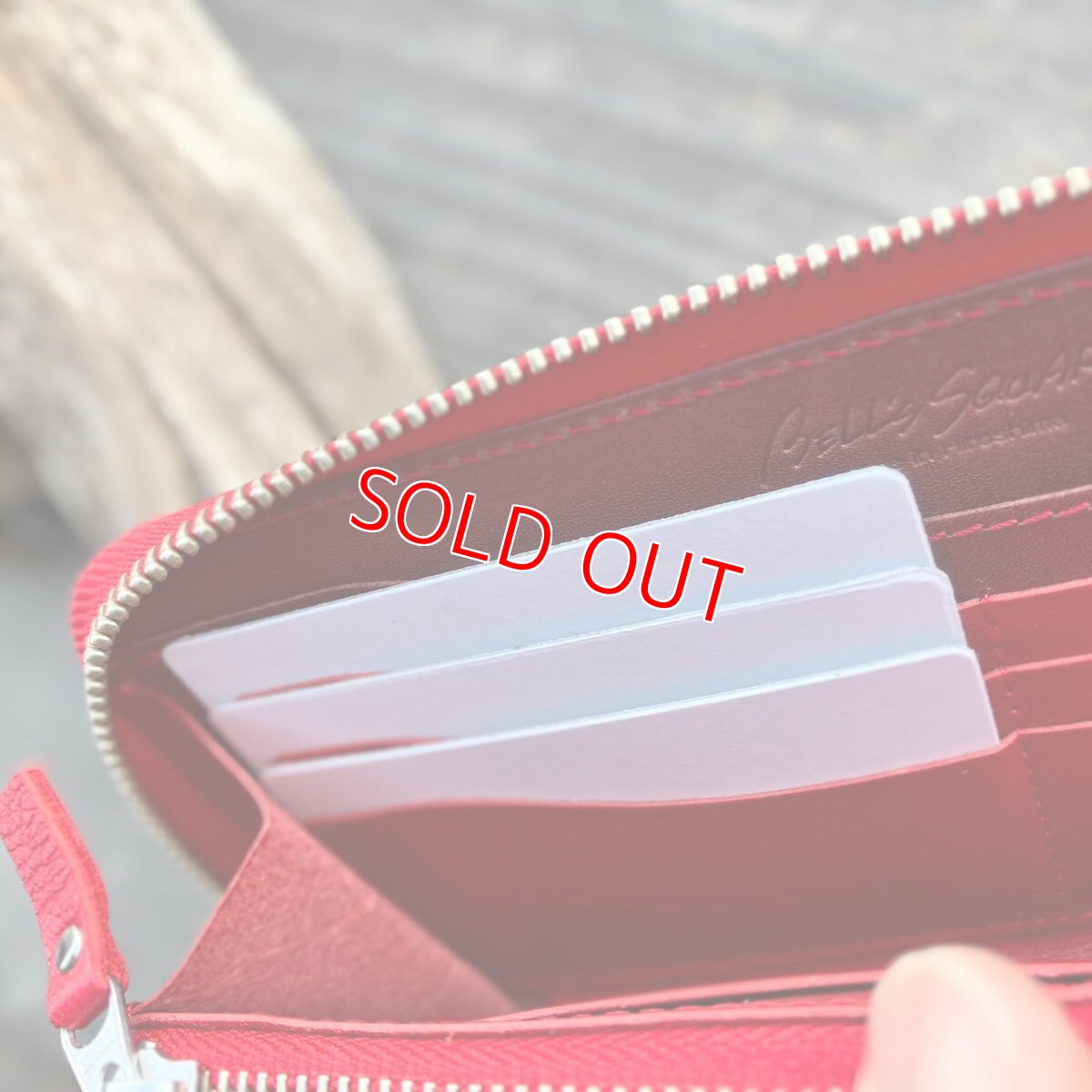 画像13: NEWタイプ　カードもお札も小銭も出し入れしやすく通帳も入るラウンドファスナー本革長財布 (13)