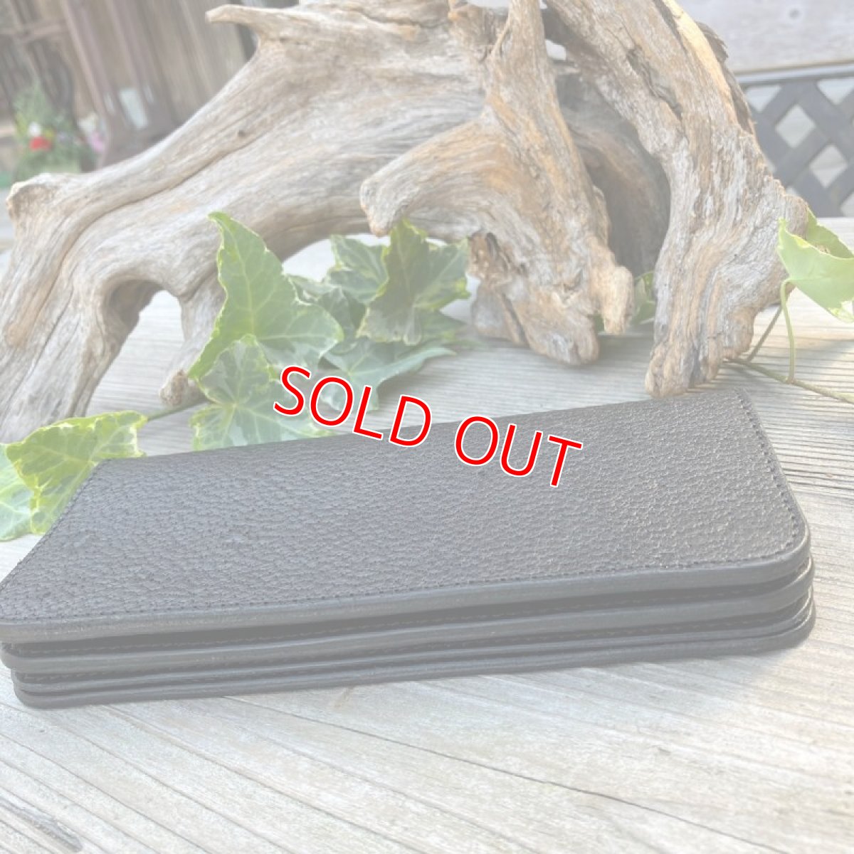 画像3: 【ヒグマレザー】猟師さんからの贈り物☆熊革&牛革スタンダード長財布　限定価格にて1点販売 (3)