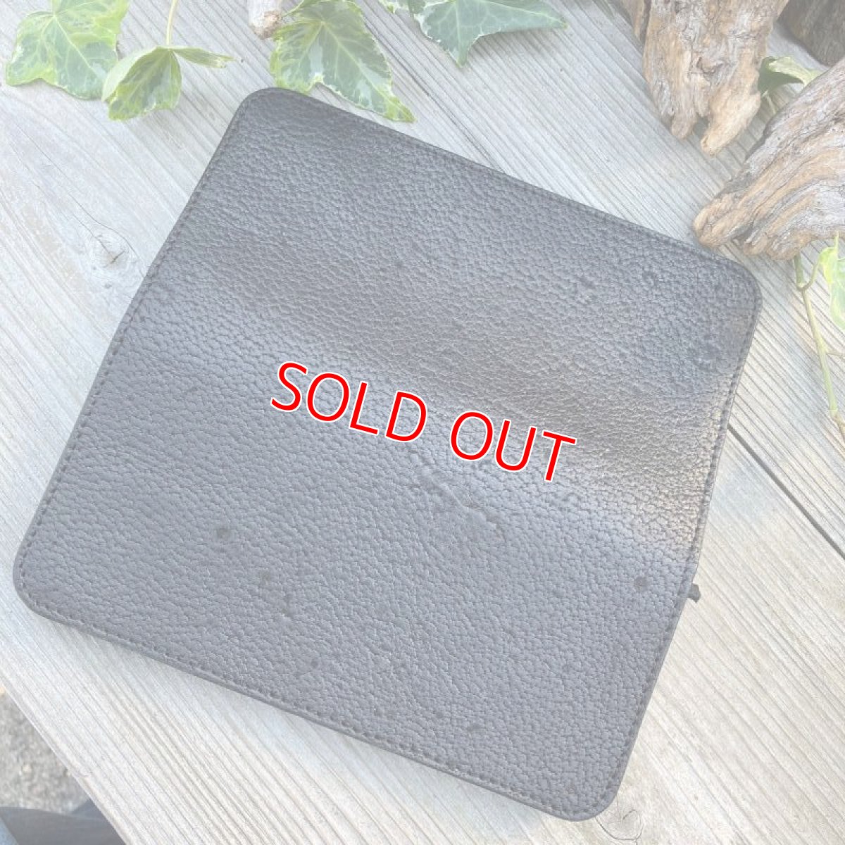 画像5: 【ヒグマレザー】猟師さんからの贈り物☆熊革&牛革スタンダード長財布　限定価格にて1点販売 (5)