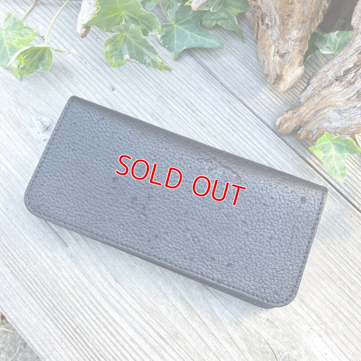 画像2: 【ヒグマレザー】猟師さんからの贈り物☆熊革&牛革スタンダード長財布　限定価格にて1点販売 (2)