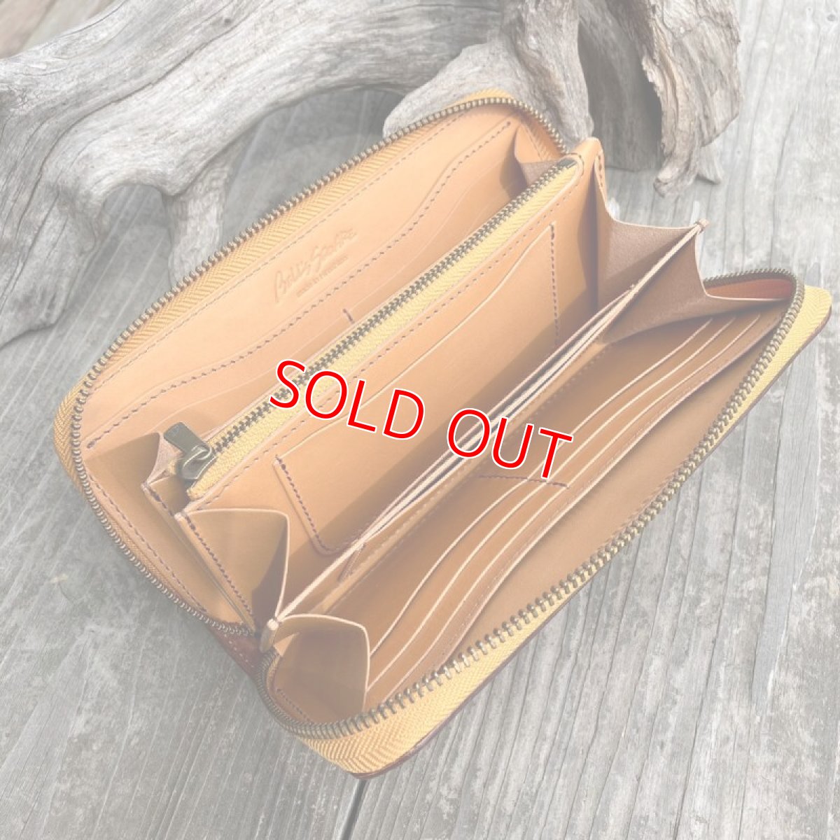 画像7: 【広島ジビエレザー】山からの贈り物を職人が丁寧に作る財布★鹿革＆牛革ラウンドファスナー長財布　ブラウン (7)