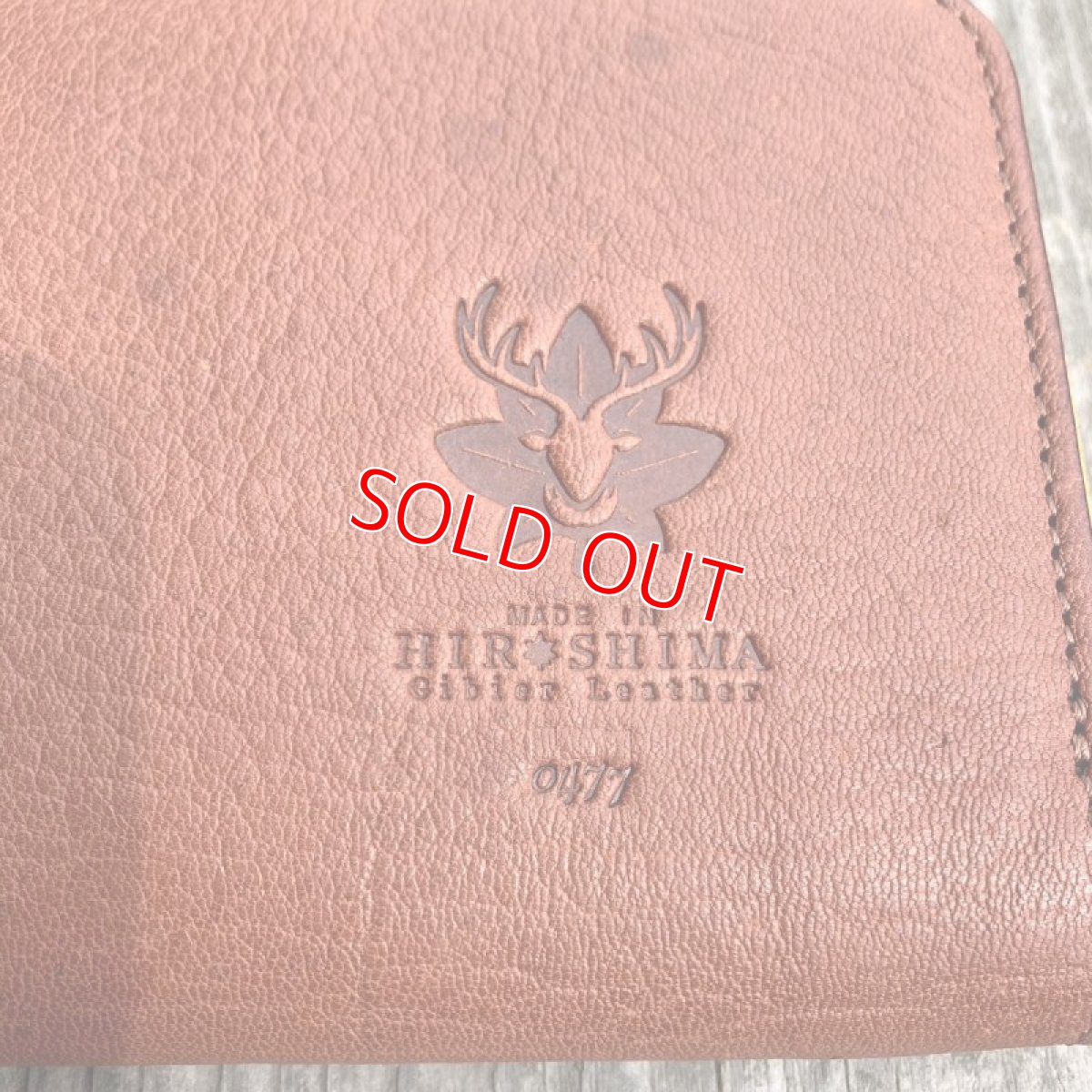 画像5: 【広島ジビエレザー】山からの贈り物を職人が丁寧に作る財布★鹿革＆牛革ラウンドファスナー長財布　ブラウン (5)