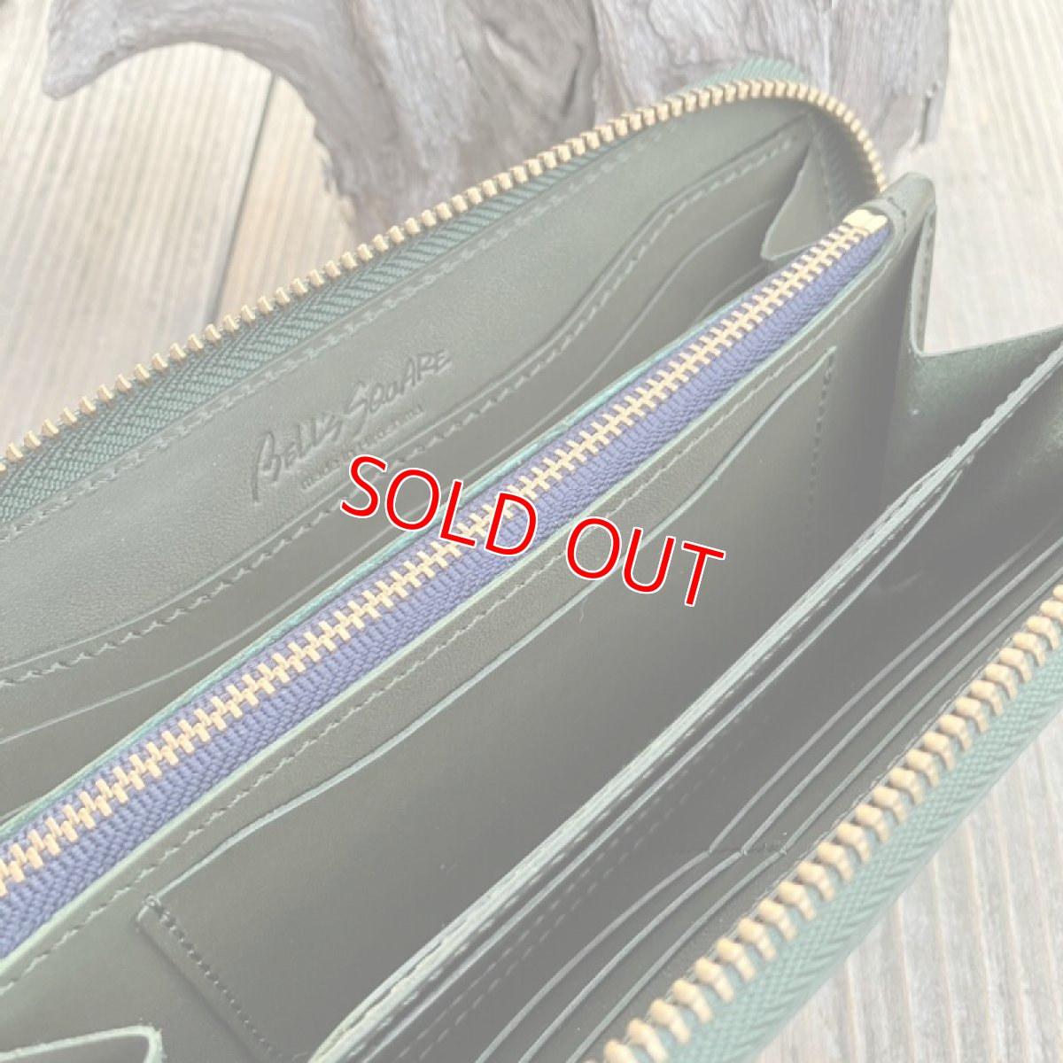 画像10: 【広島ジビエレザー】山から頂いた命を職人がつなぐ☆猪革＆牛革ラウンドファスナー長財布　グリーン (10)