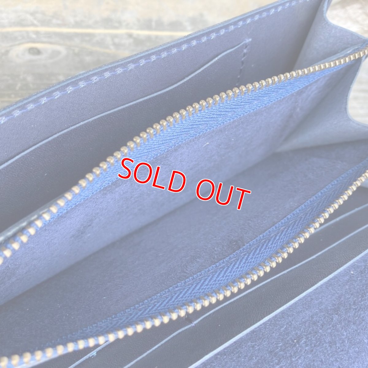 画像11: 【アウトレット】鹿革＆牛革フラップタイプ長財布　スカイブルー (11)