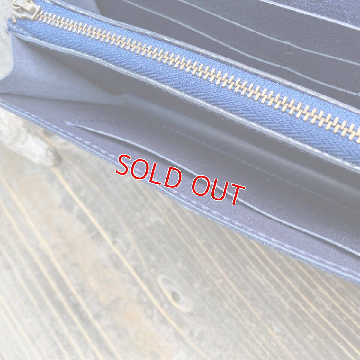 画像9: 【アウトレット】鹿革＆牛革フラップタイプ長財布　スカイブルー (9)