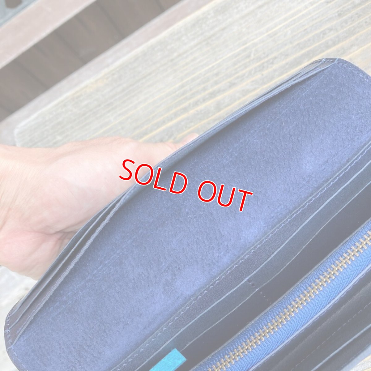 画像12: 【広島ジビエレザー】山から頂いた命を職人がつなぐ☆鹿革＆牛革フラップタイプ長財布　限定色ターコイズブルー (12)