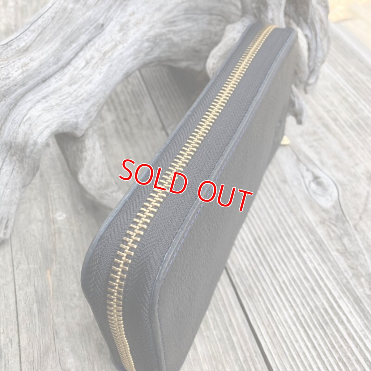 画像2: 【広島ジビエレザー】職人が作るお財布★鹿革＆牛革ラウンド長財布　ブラック (2)