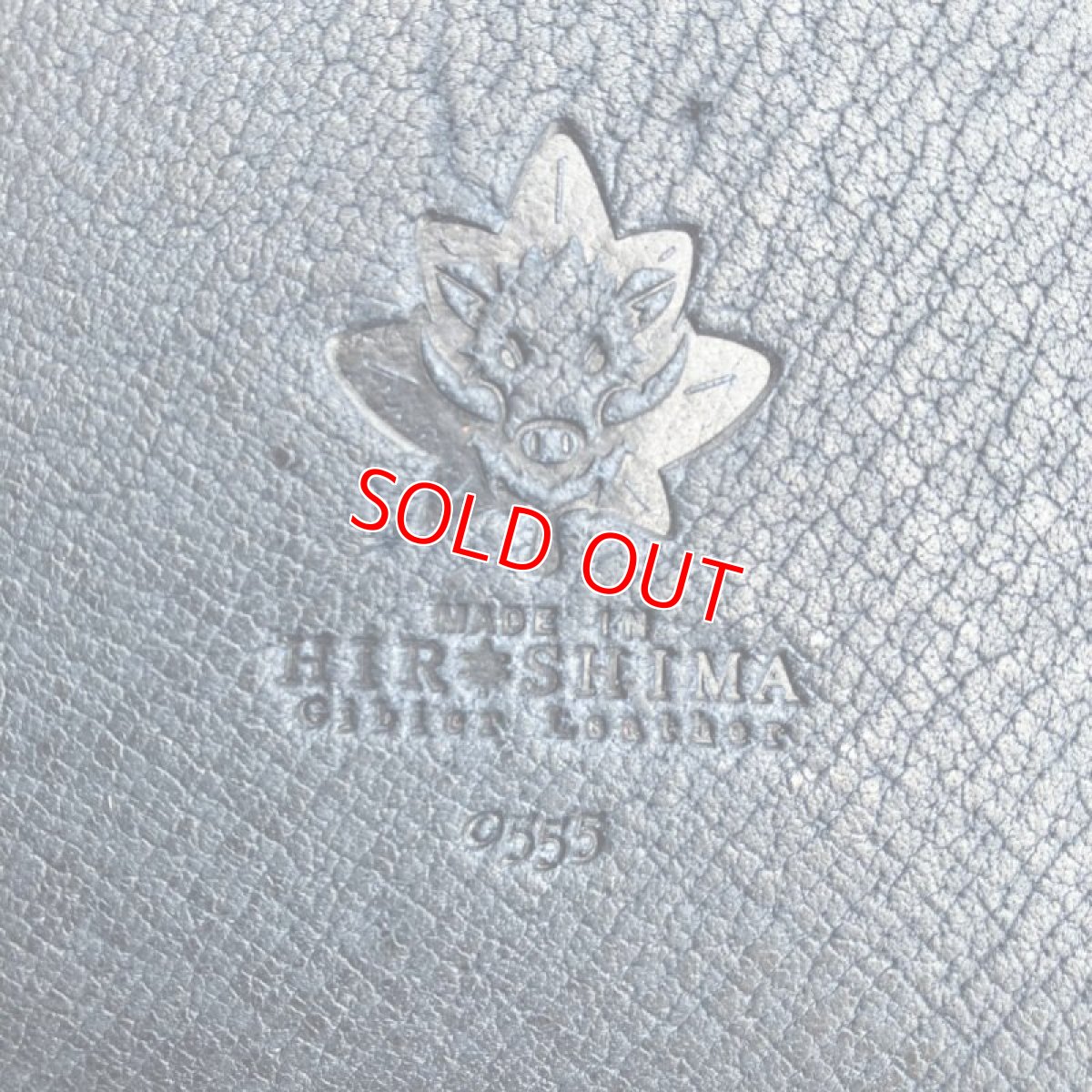 画像13: 【広島ジビエレザー】職人が作るお財布★インディゴ染め猪革&牛革ラウンド長財布 インディゴ&ネイビー (13)