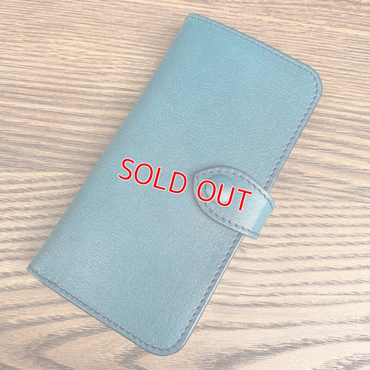 画像2: シュリンクレザー★牛革★ブックタイプスマホケース　各機種に合わせておつくりします (2)