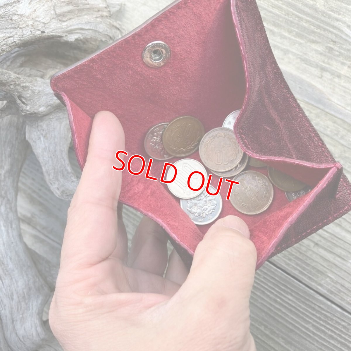 画像7: 【限定販売】象革　本革コインケース　写真の現品1点販売です　ワインレッド (7)