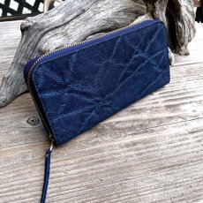 画像1: 【限定1点・現品限り】象革×姫路レザー ラウンドファスナー長財布 インディゴカラー｜本革エレファントレザー｜日本製ハンドメイド (1)