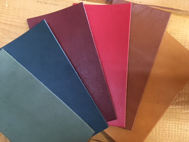 使用する革の変更のお知らせ